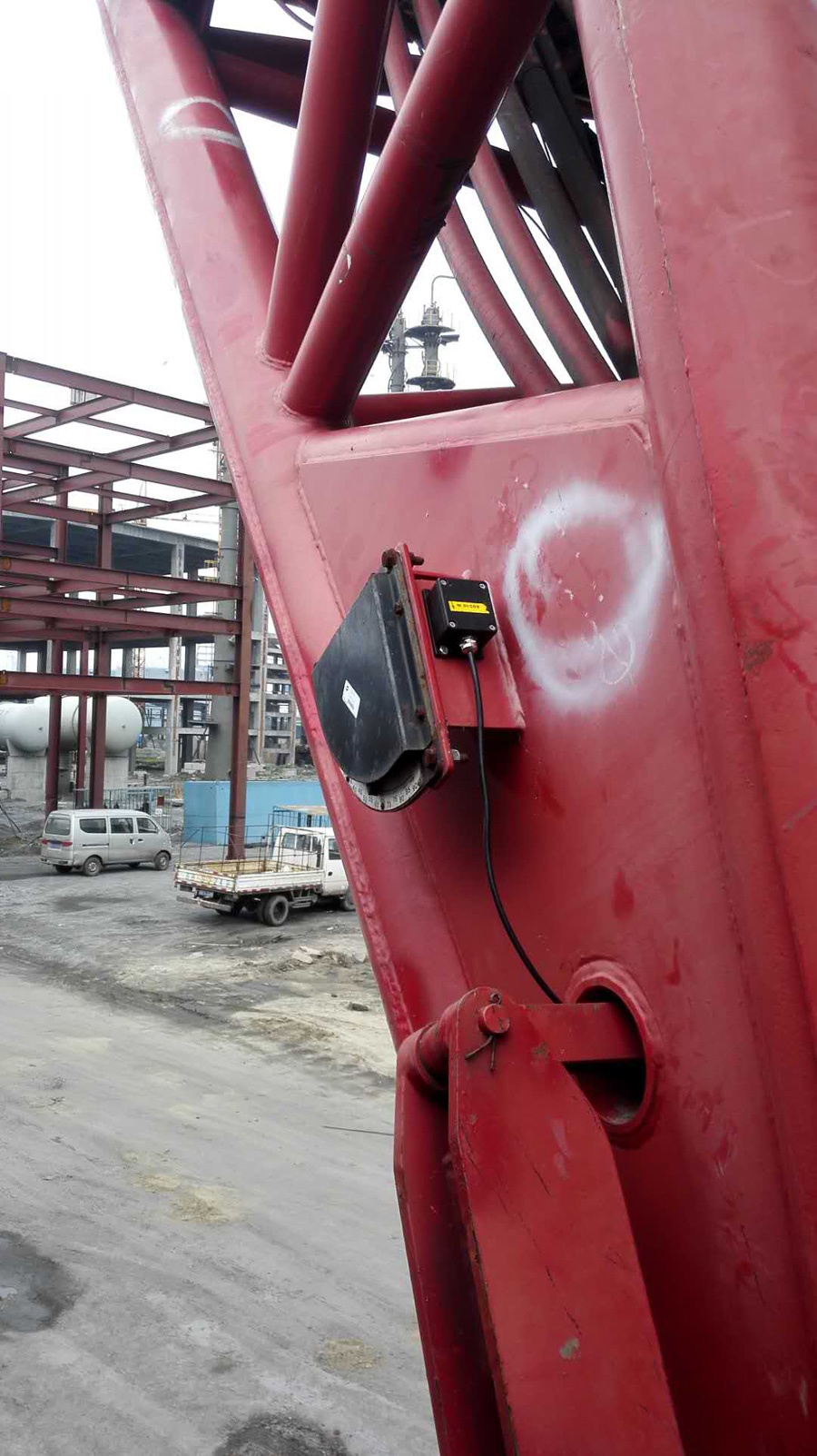 黑龙江七台河履带吊安全监控管理系统安装调试现场